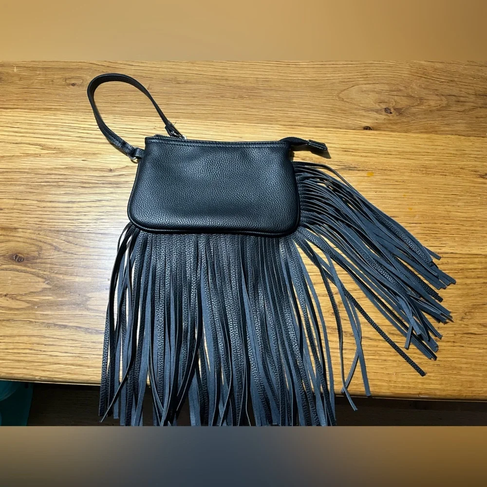Carlos by Carlos Santana Pebbled Faux Leather Clutch | Zip Closure | Sleek